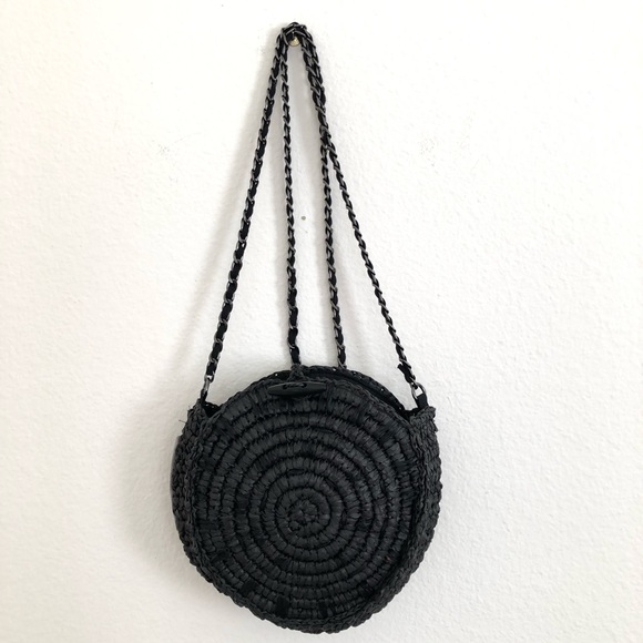 Inc Straw Circle Crossbody Black Bag - Picture 6 of 7